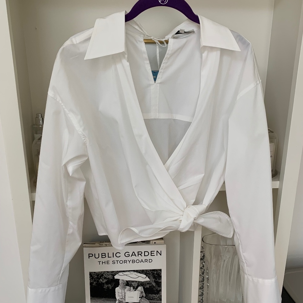 VINCE Brand new, never worn White summer cross over top